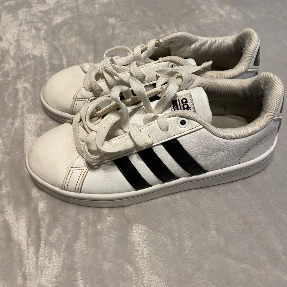 White Adidas Size 6